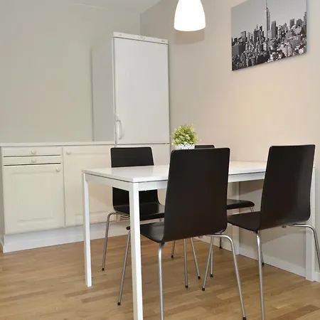 Three Bedroom In Oslo, Fougners Vei 22 *